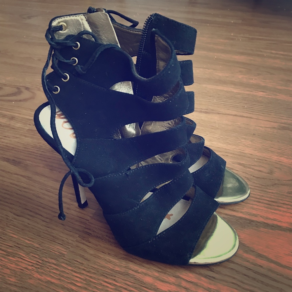 Sam Edelman Black Suede Pumps